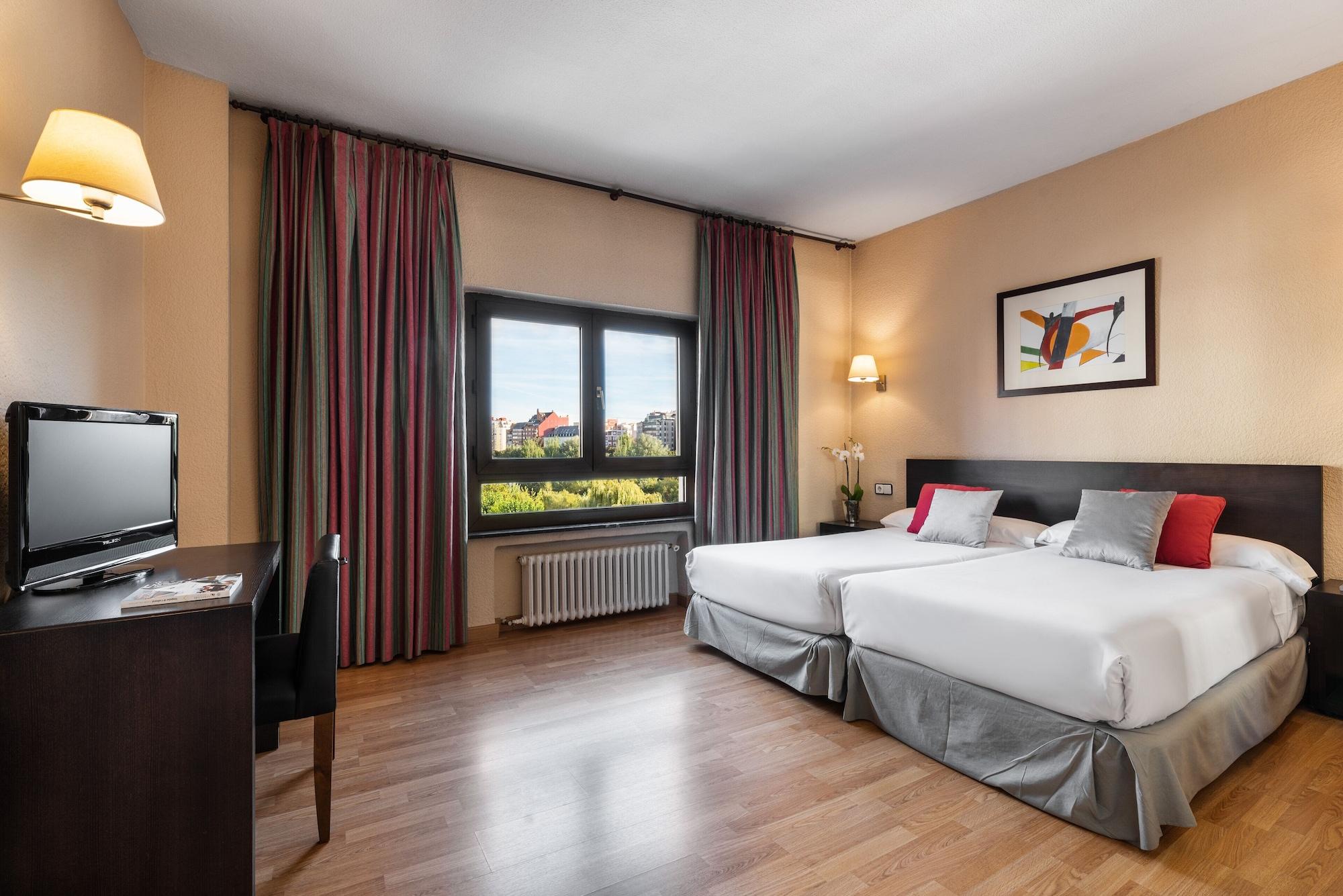 Crisol Riosol Hotell León Exteriör bild
