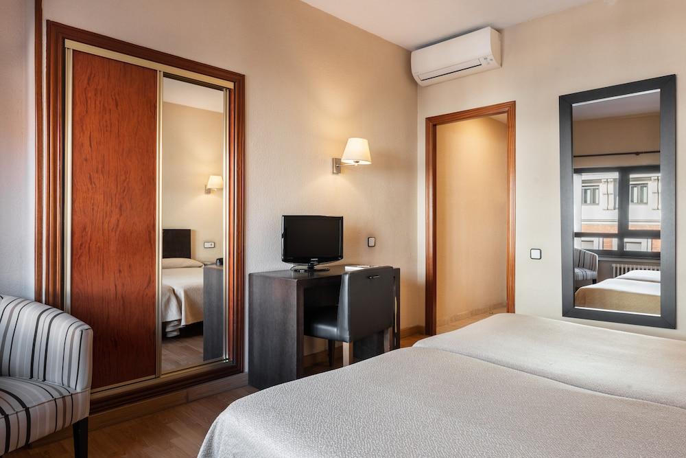 Crisol Riosol Hotell León Exteriör bild